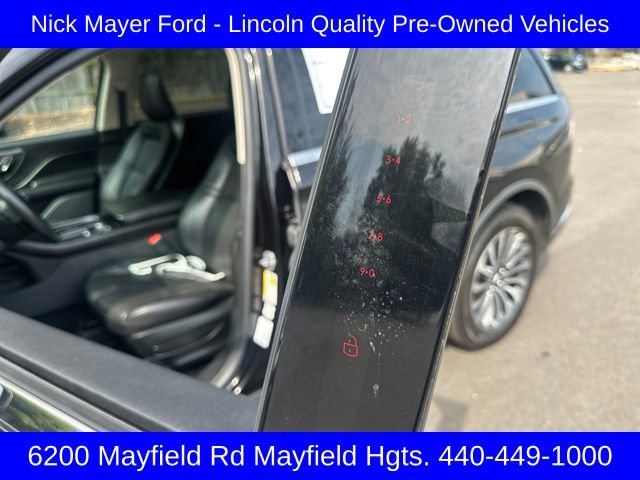 Used 2023 Lincoln Aviator Reserve image 40