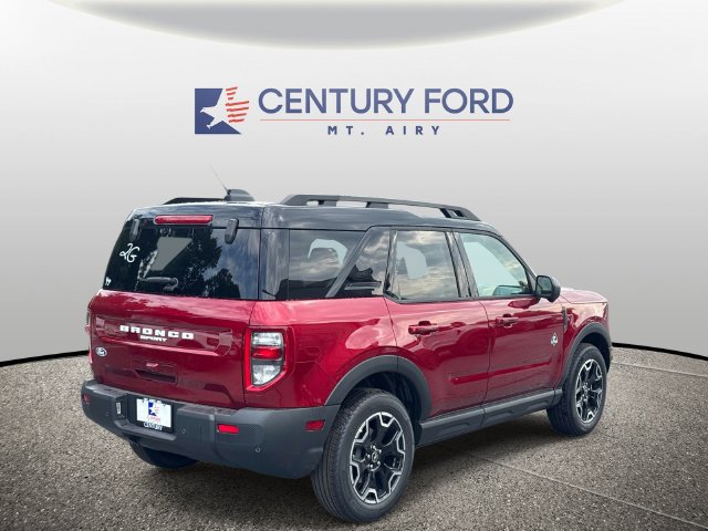 New 2026 Ford Bronco Sport Outer Banks w/ Outer Banks Tech Package+ AWD/4WD image 2