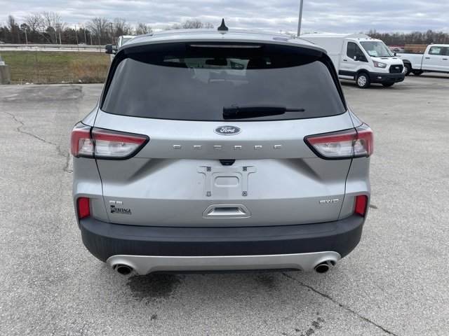 Used 2022 Ford Escape SE image 8