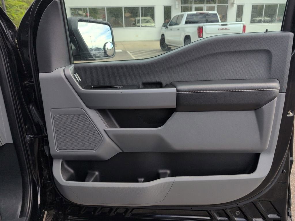 Used 2023 Ford F150 XLT AWD/4WD image 21