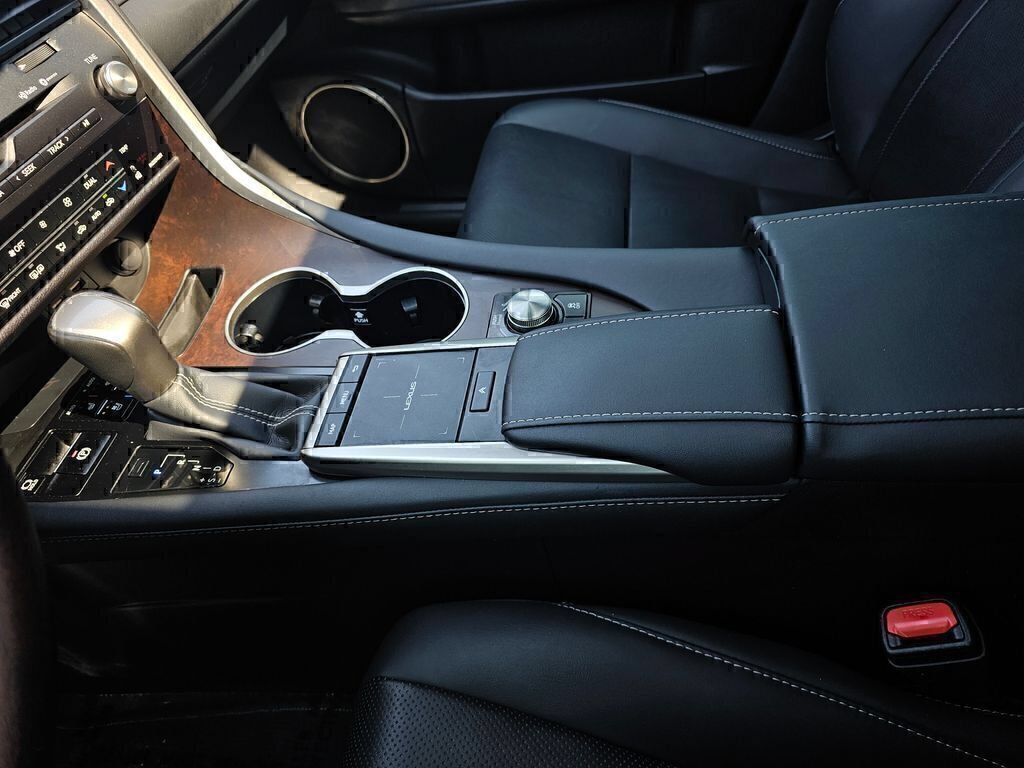 Used 2022 Lexus RX 450h AWD w/ Premium Package image 28
