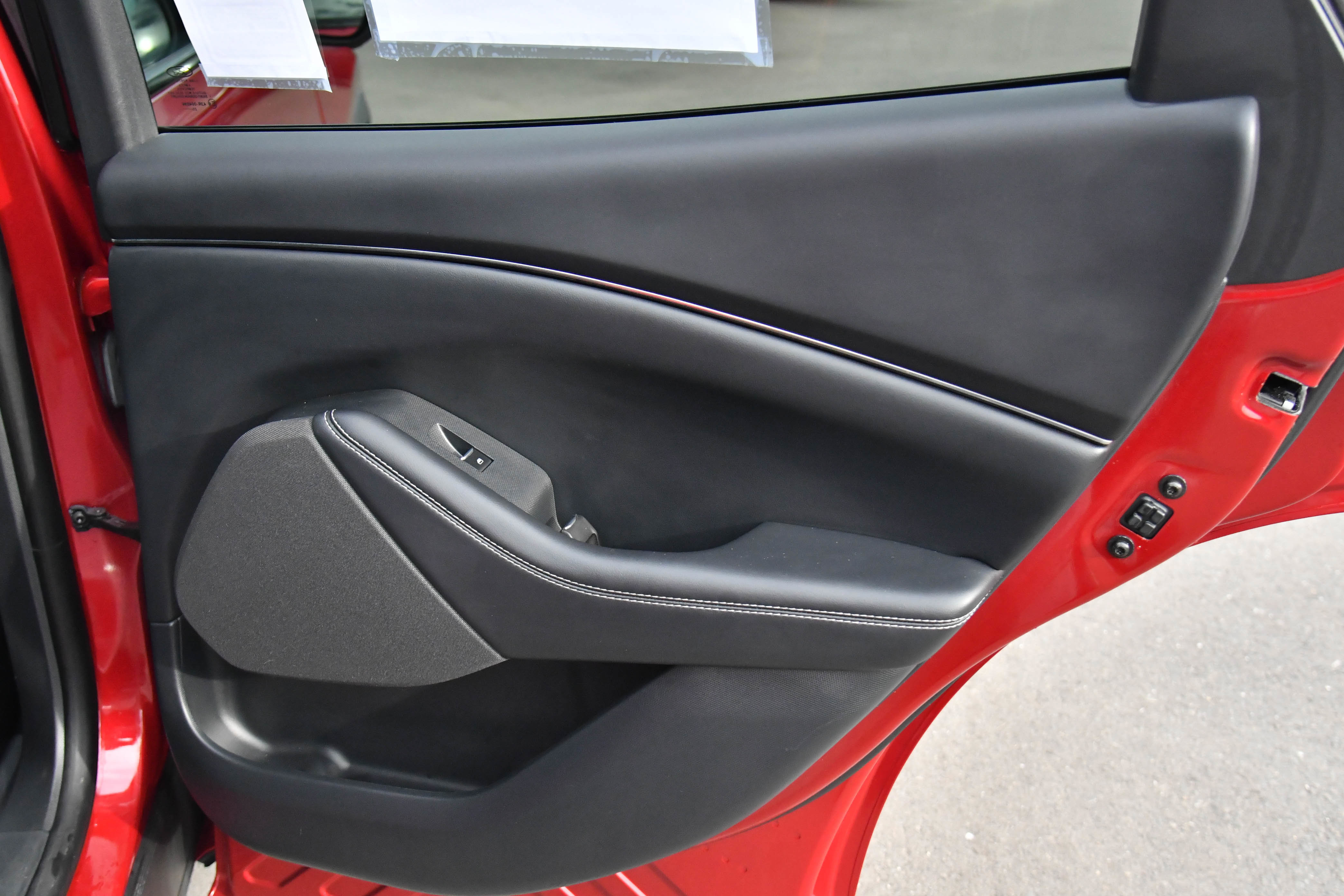 Used 2023 Ford Mustang Mach-E Select image 44