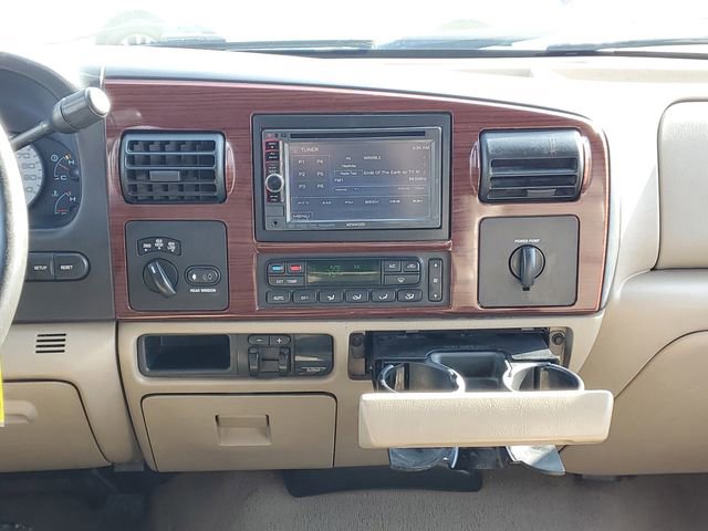 Used 2006 Ford F250 Lariat image 30