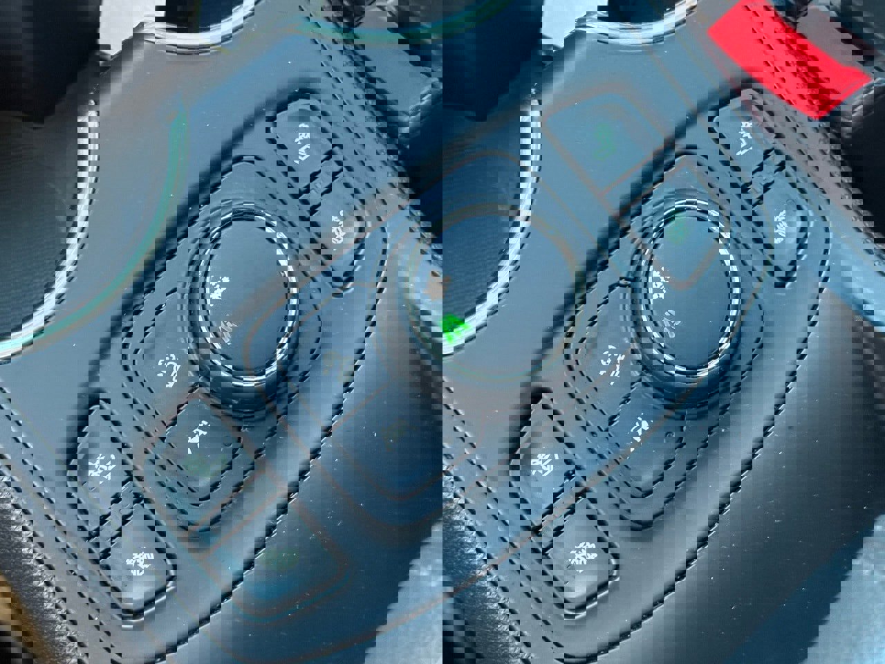 Used 2020 GMC Terrain SLE w/ Driver Convenience Package image 23