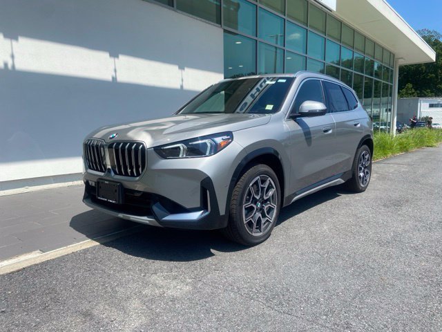 New 2026 BMW X1 xDrive28i w/ Technology Package AWD/4WD image 3