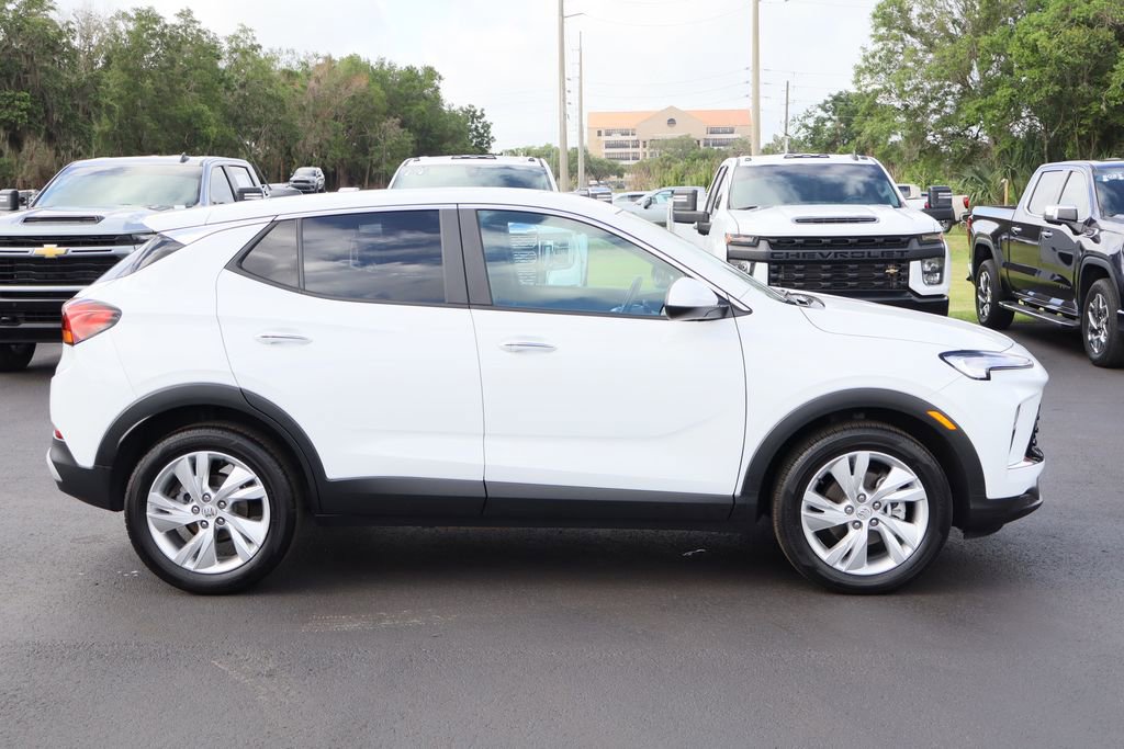 Used 2025 Buick Encore GX Preferred FWD image 10