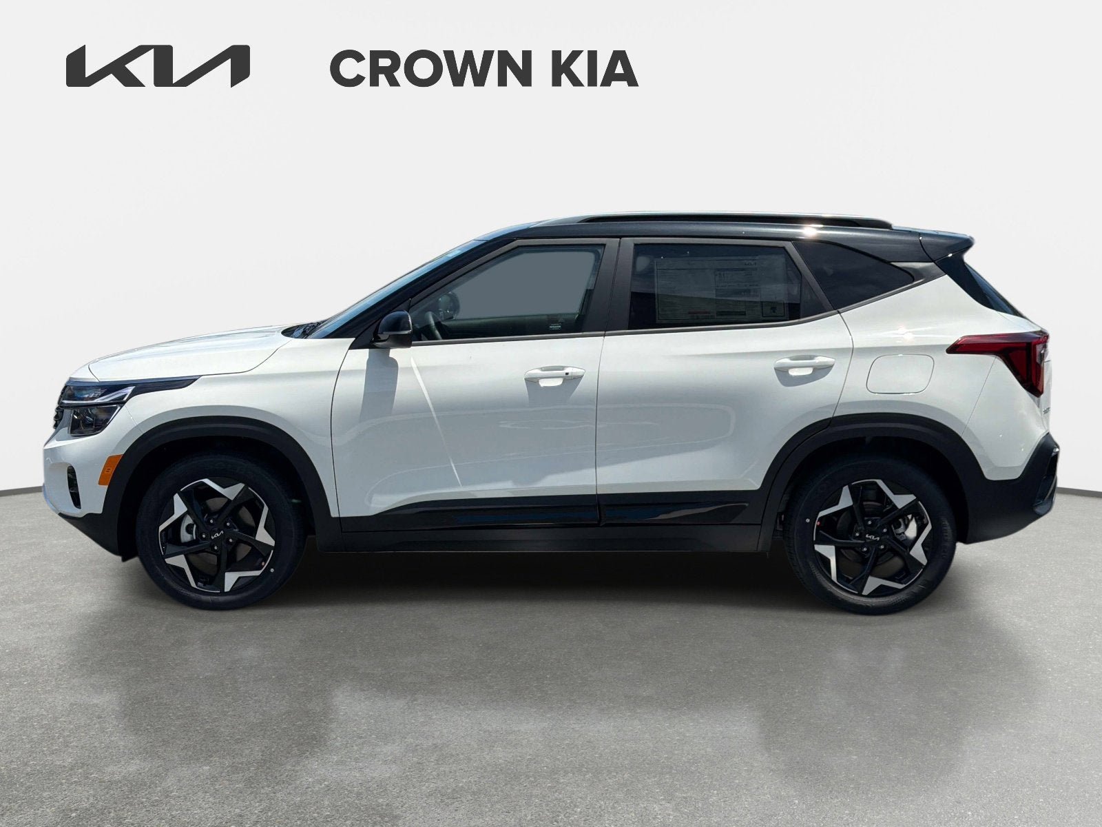 New 2026 Kia Seltos S FWD image 8