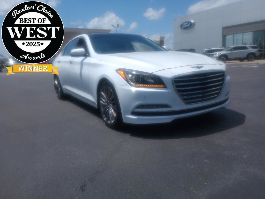 Used 2015 Hyundai Genesis 5.0 RWD image 1