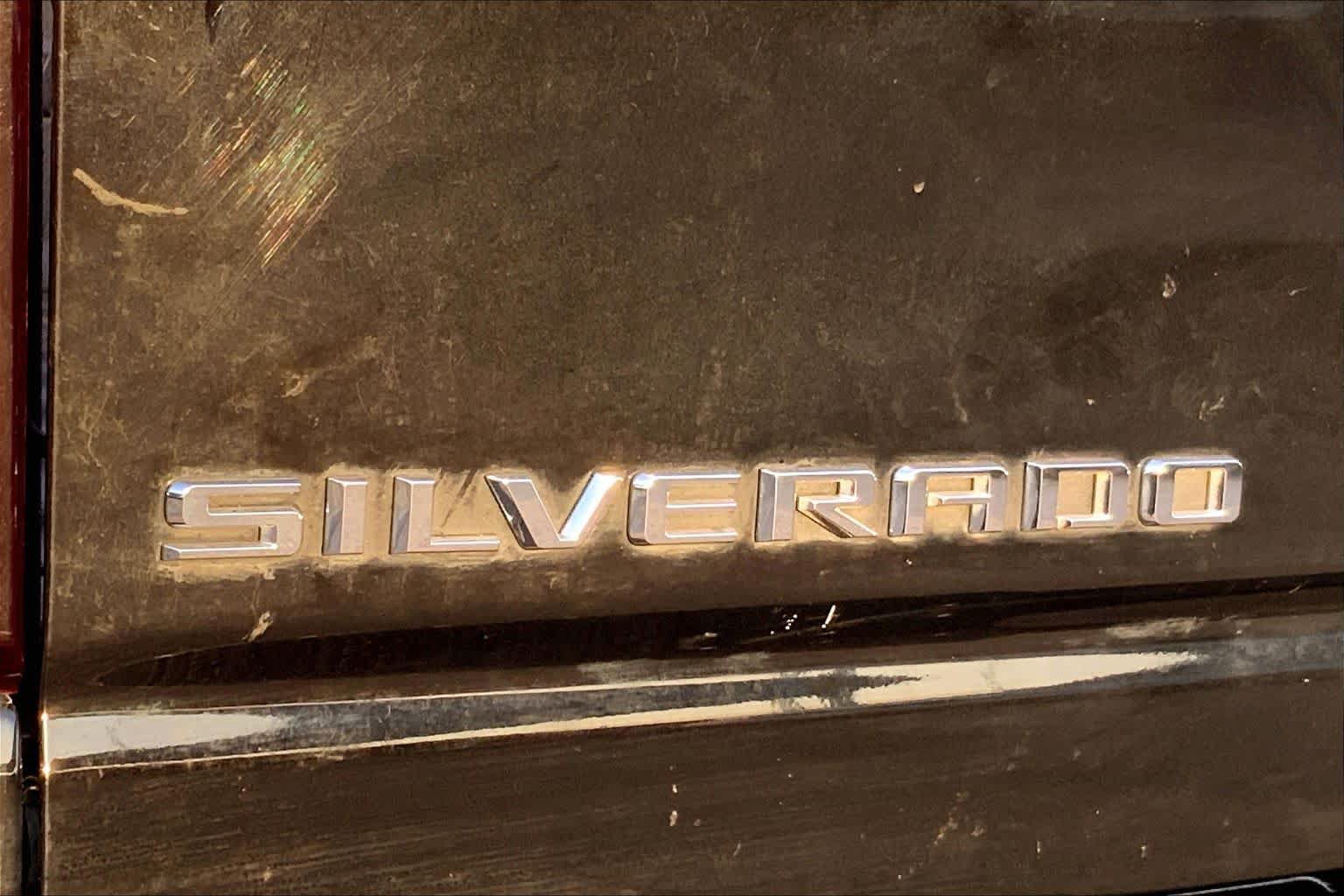 Used 2025 Chevrolet Silverado 2500 LTZ w/ Z71 Chrome Sport Edition AWD/4WD image 31