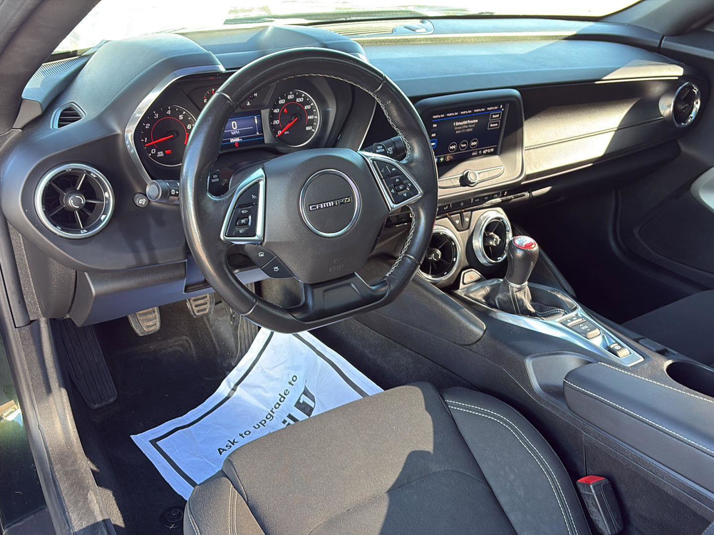 Used 2020 Chevrolet Camaro LT image 15