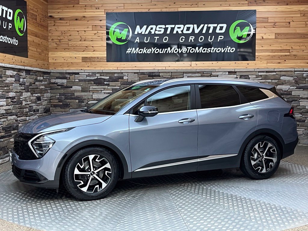 Used 2025 Kia Sportage EX AWD/4WD image 10