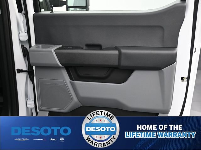 New 2025 Ford F250 XL w/ XL Chrome Package image 13