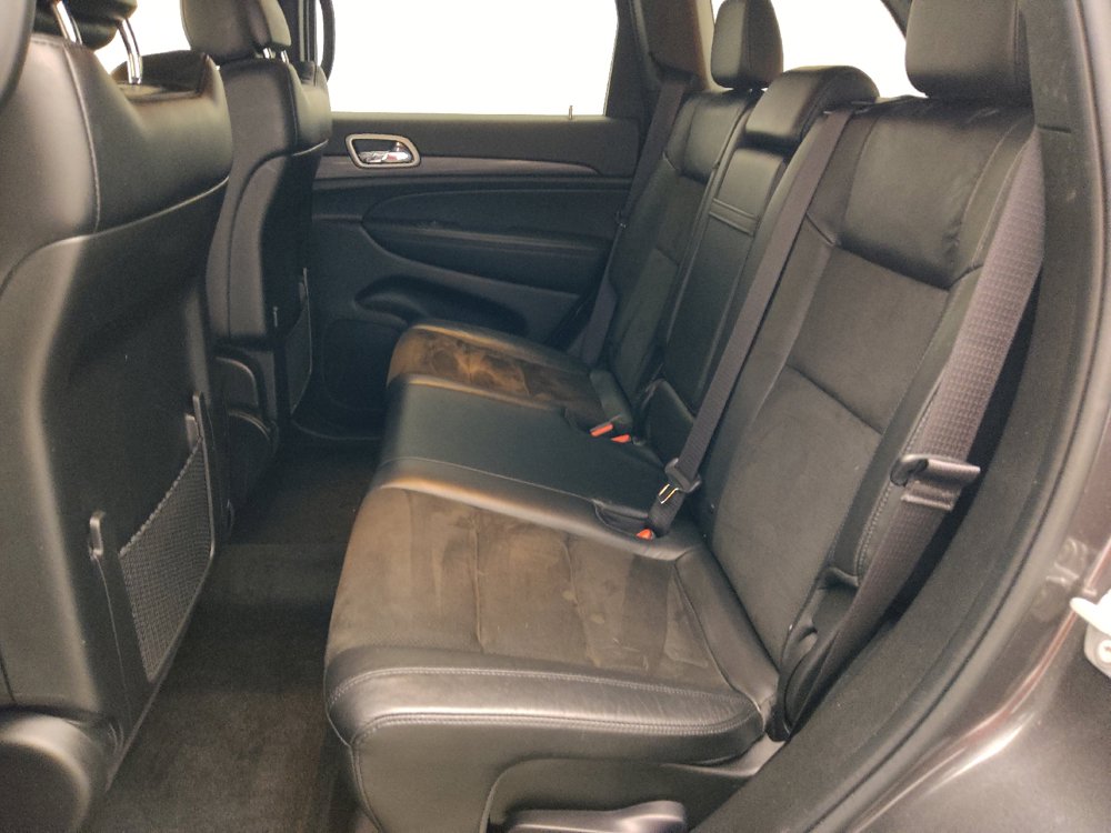 Used 2021 Jeep Grand Cherokee Laredo X RWD image 18
