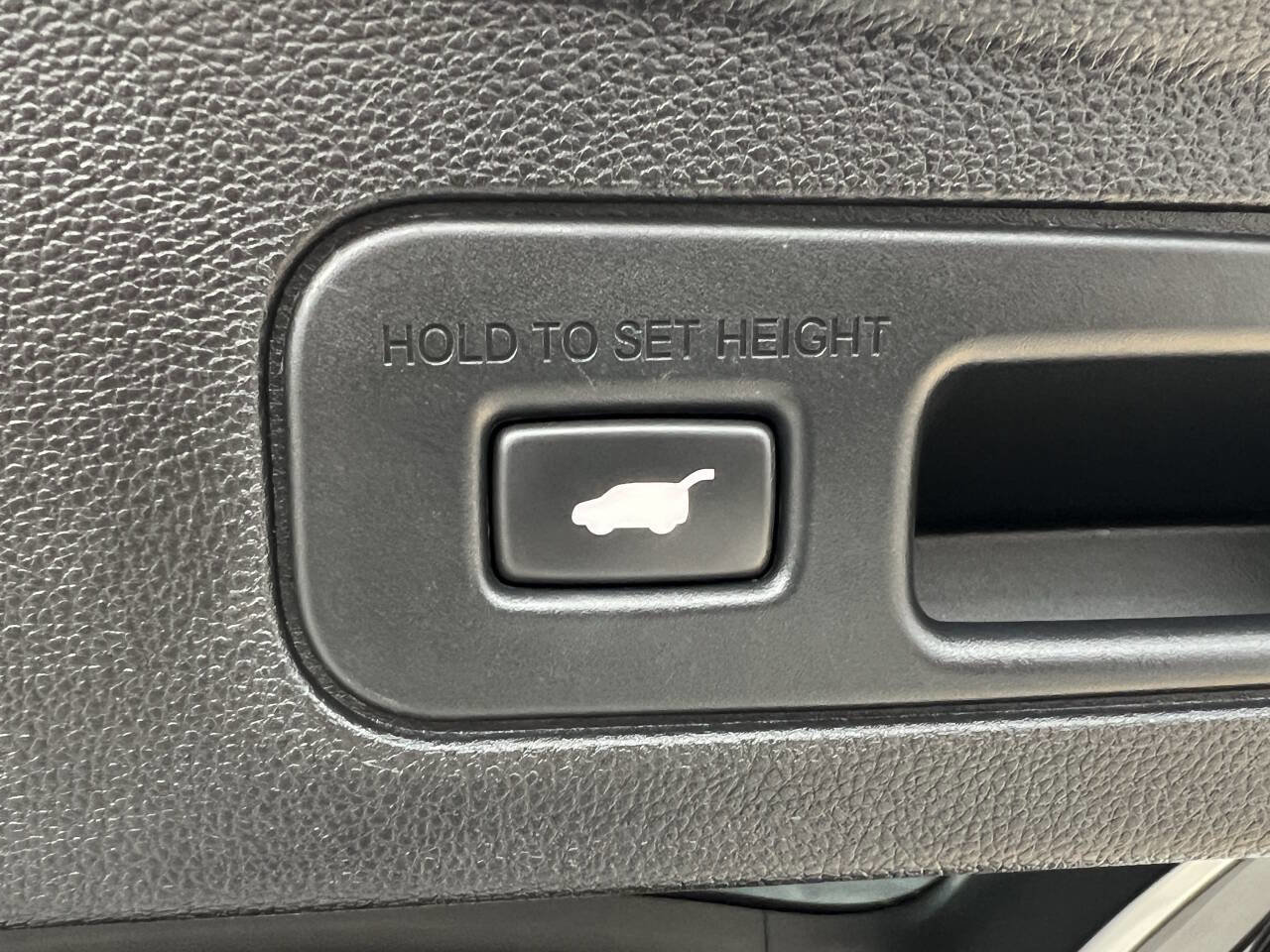 Used 2022 Acura MDX SH-AWD image 34