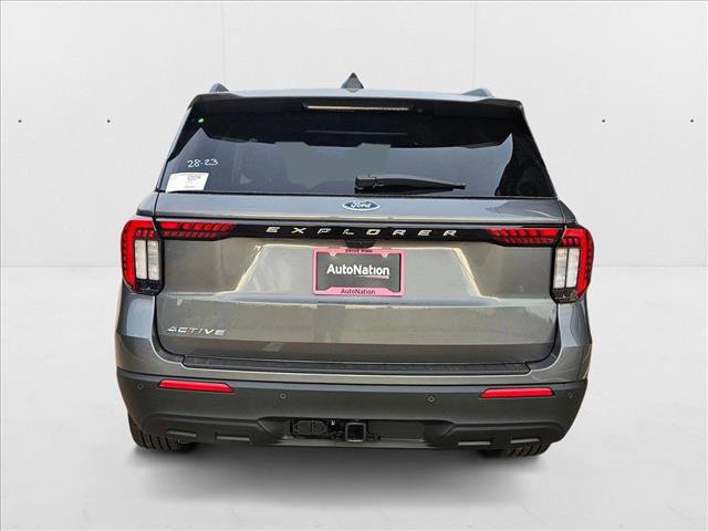 New 2025 Ford Explorer Active image 8