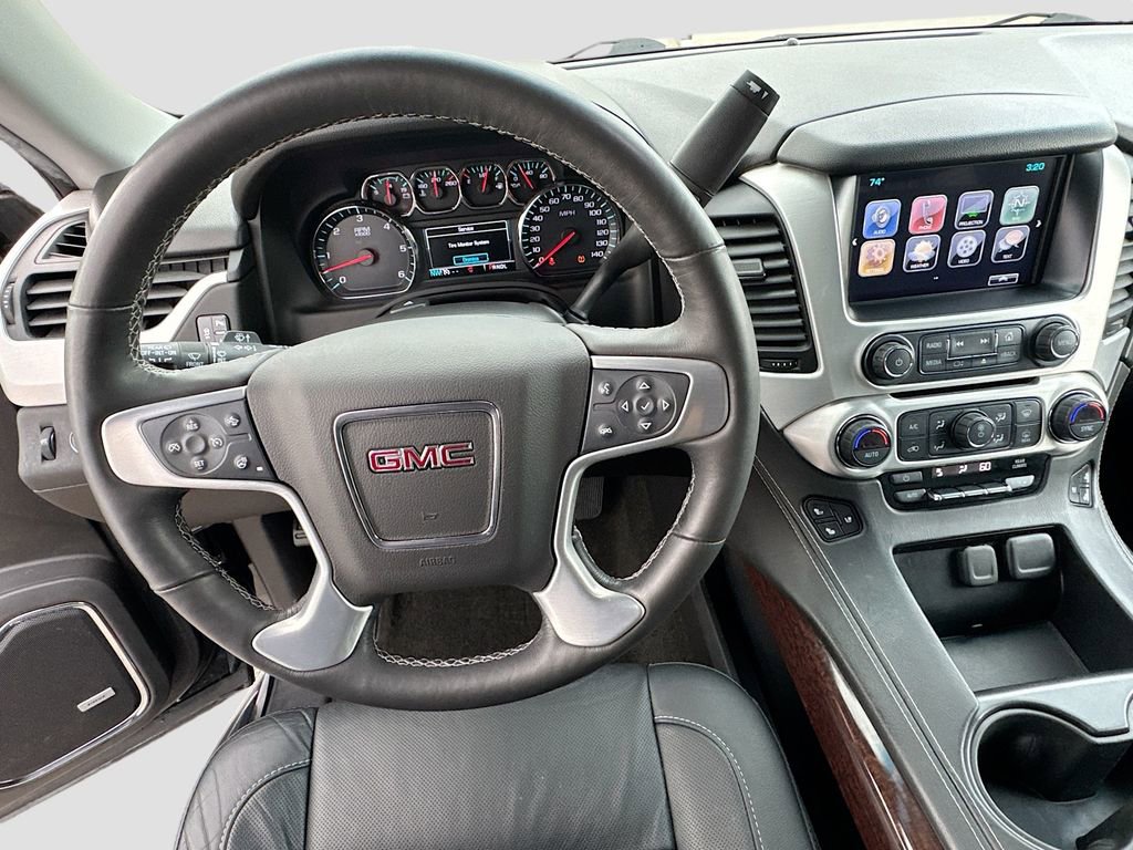 Used 2017 GMC Yukon XL SLT w/ Premium Edition image 13