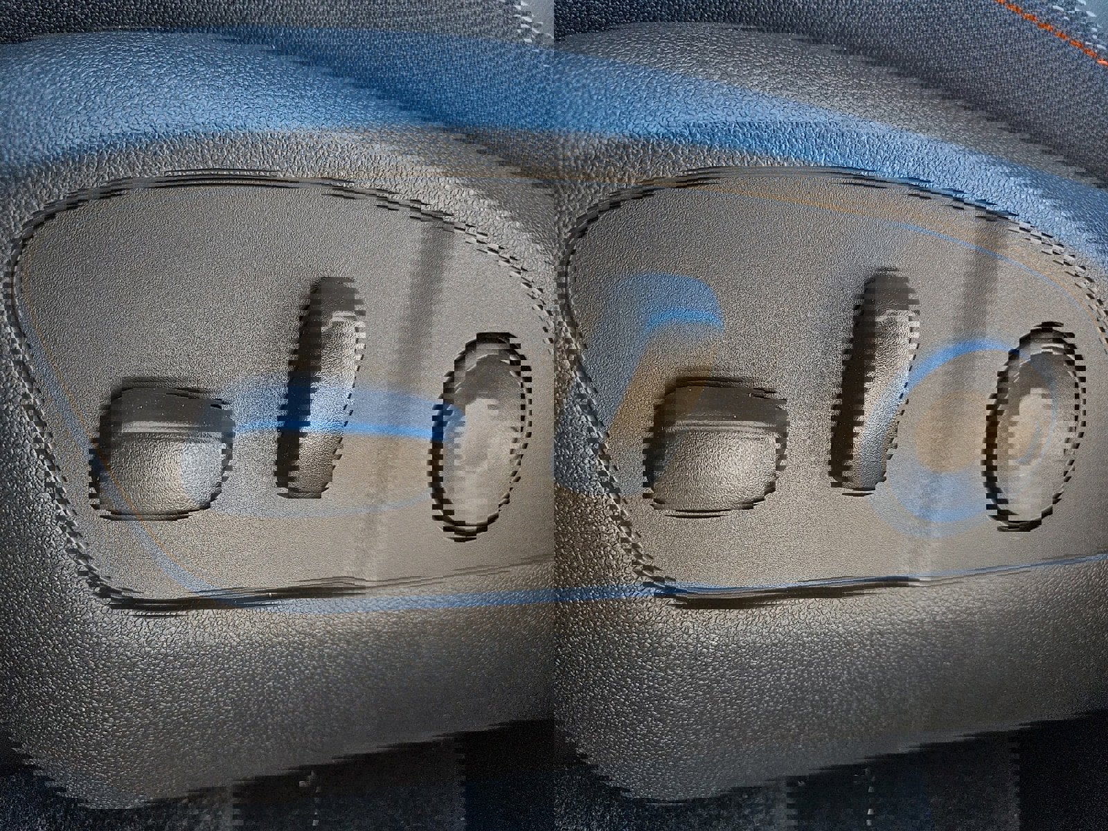 New 2026 Chevrolet Traverse LT image 14