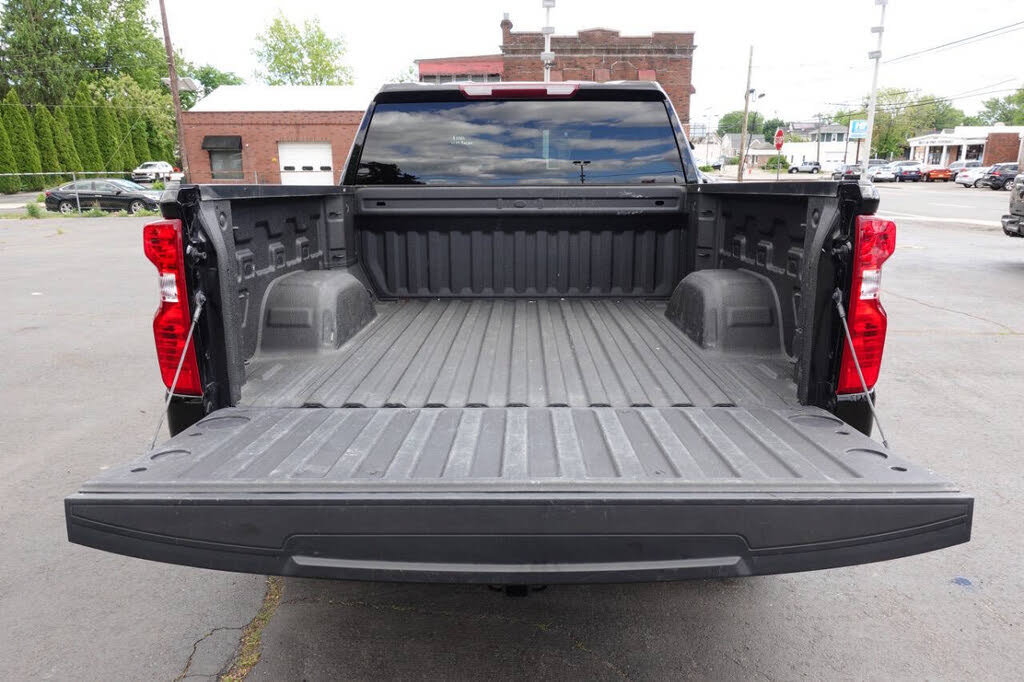 Used 2023 Chevrolet Silverado 1500 Custom AWD/4WD image 27