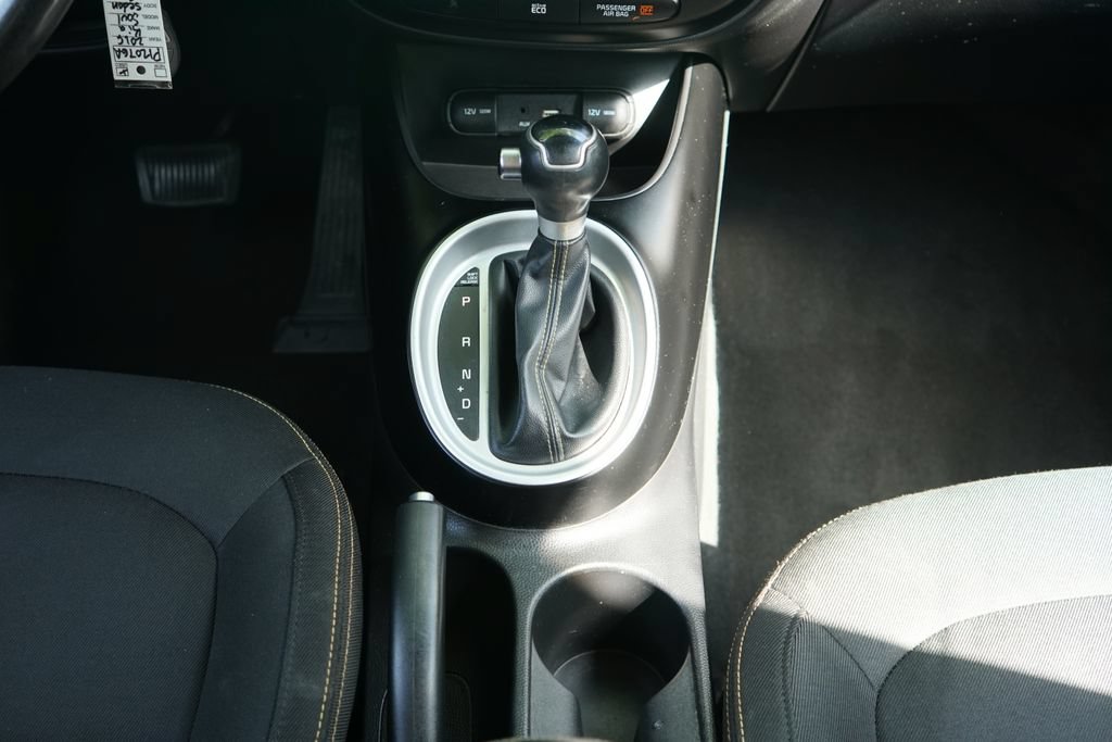 Used 2016 Kia Soul + FWD image 21