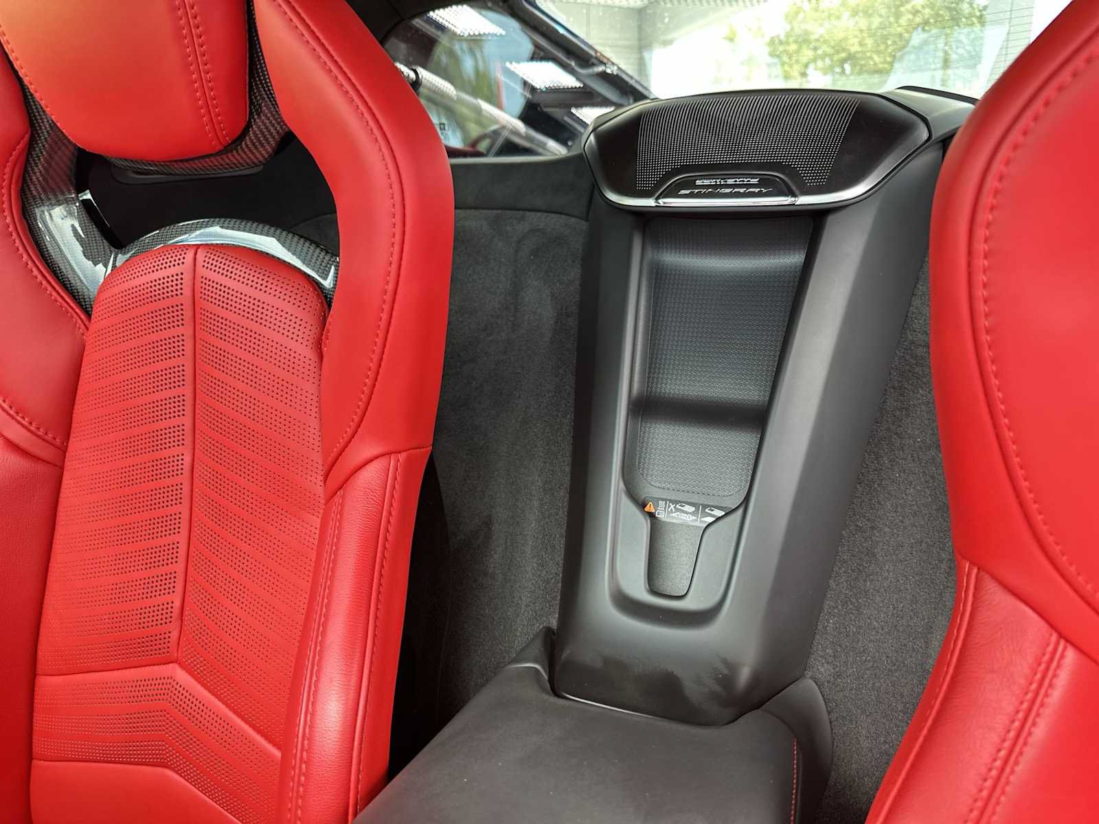 Certified 2022 Chevrolet Corvette Stingray Premium Cpe w/ Z51 Performance Package RWD image 17