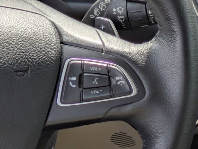 Used 2017 Ford Escape Titanium image 22