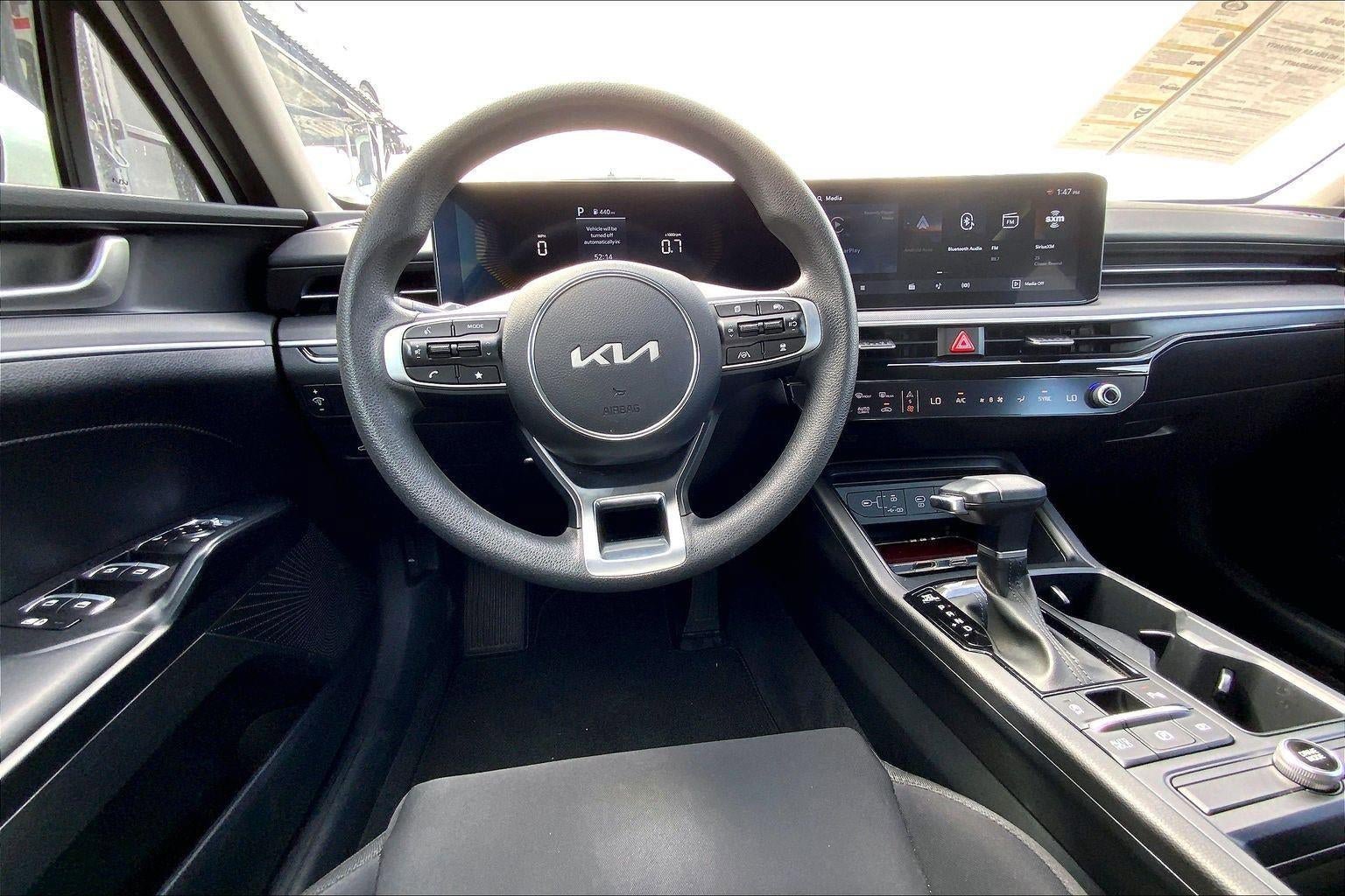Used 2025 Kia K5 LXS FWD image 3