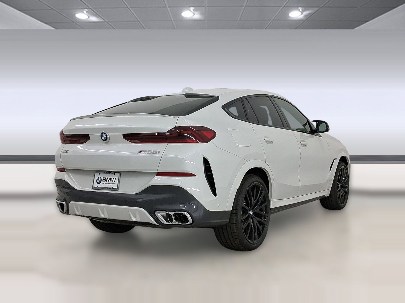 New 2026 BMW X6 M60i image 9