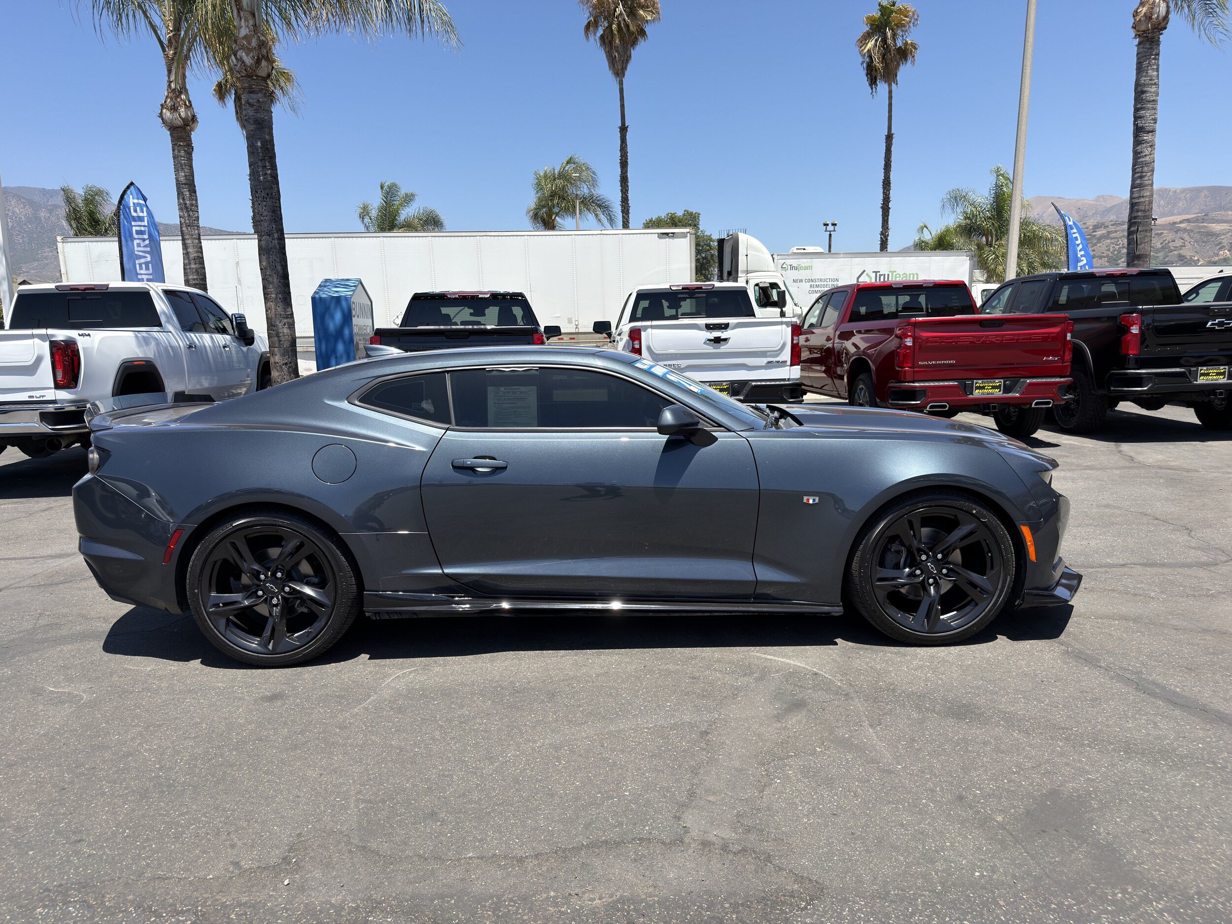 Used 2021 Chevrolet Camaro LT w/ RS Package RWD image 9