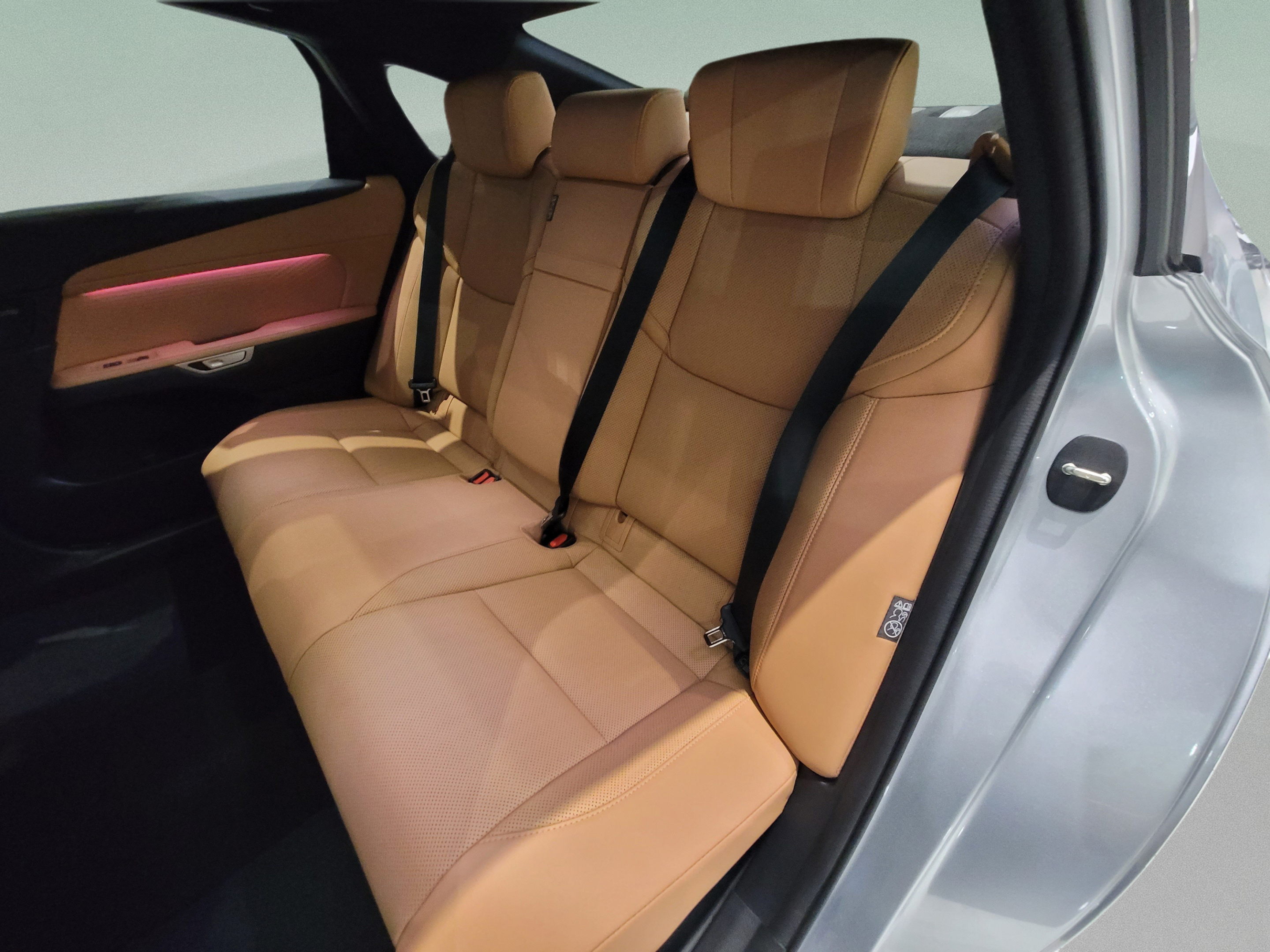 New 2026 Lexus ES 350h FWD image 19