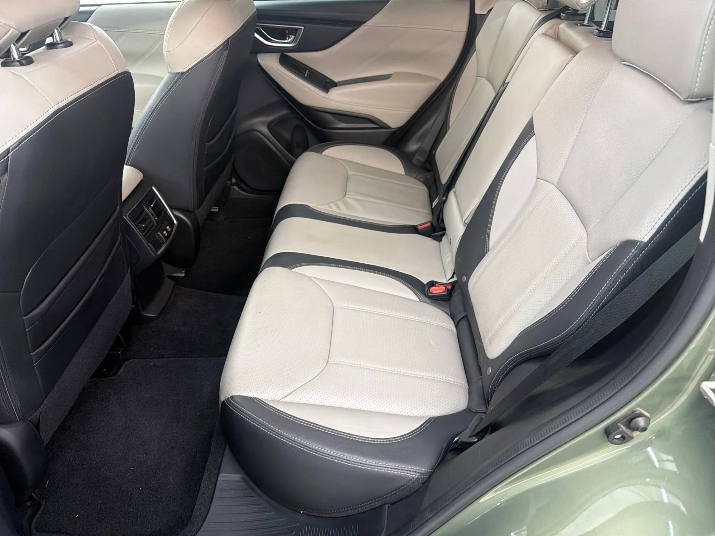 Used 2019 Subaru Forester Limited AWD/4WD image 14