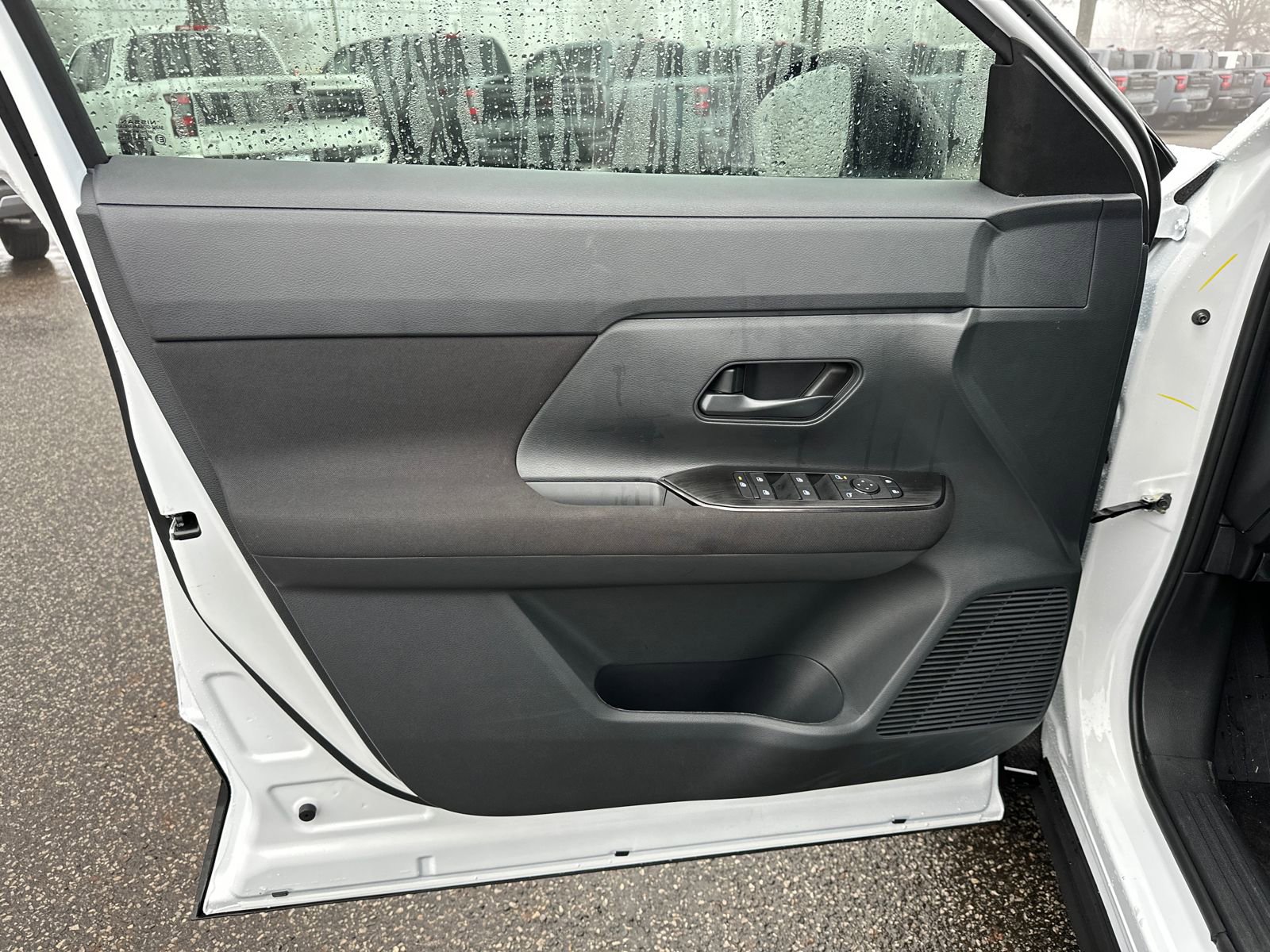 New 2026 Nissan Kicks S w/ Charging Package FWD image 10