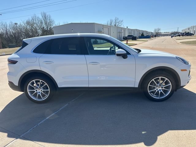 Used 2020 Porsche Cayenne AWD/4WD image 6
