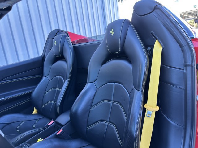 Used 2018 Ferrari 488 Spider RWD image 19
