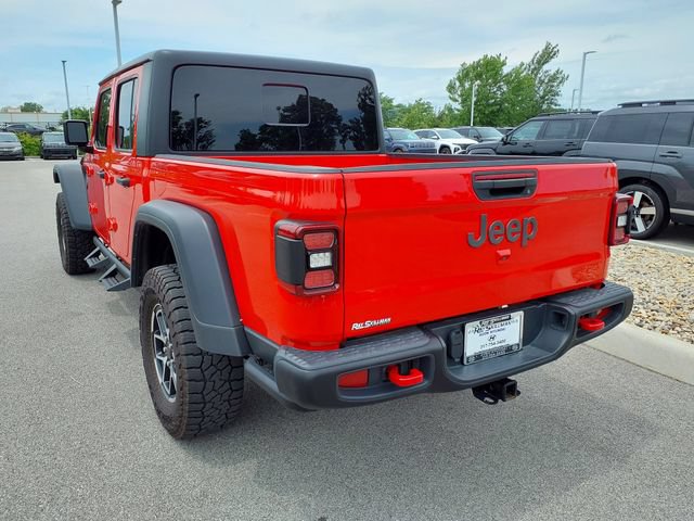 Used 2024 Jeep Gladiator Rubicon w/ Convenience Group AWD/4WD image 29