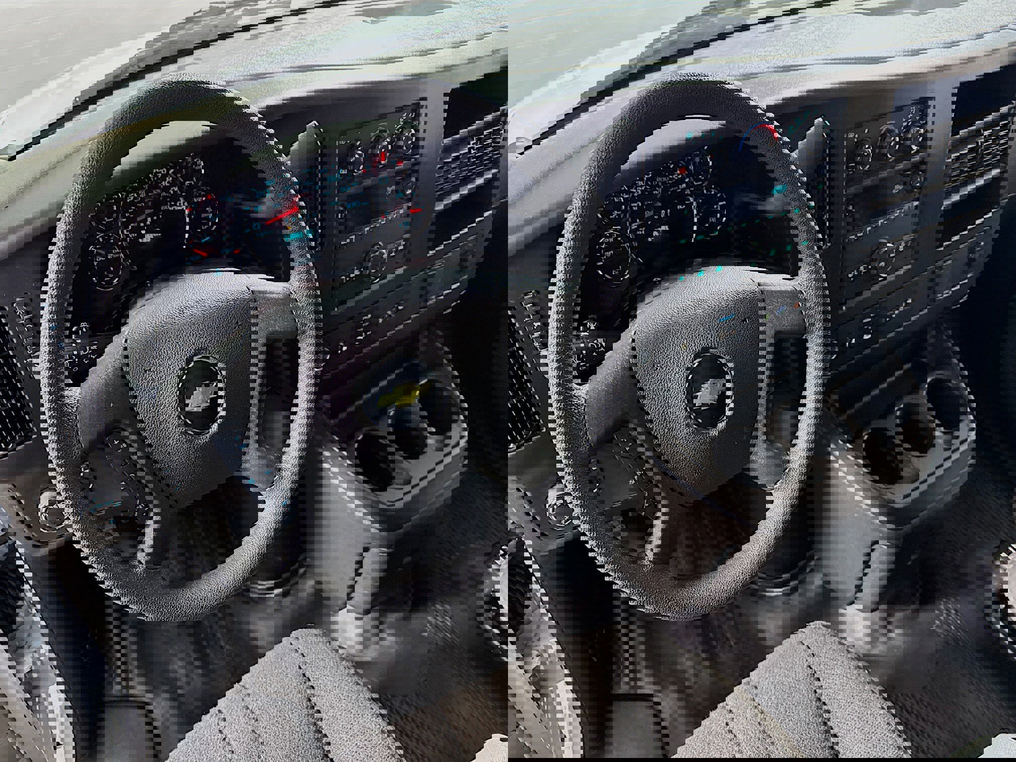 Used 2024 Chevrolet Express 2500 w/ Driver Convenience Package image 20