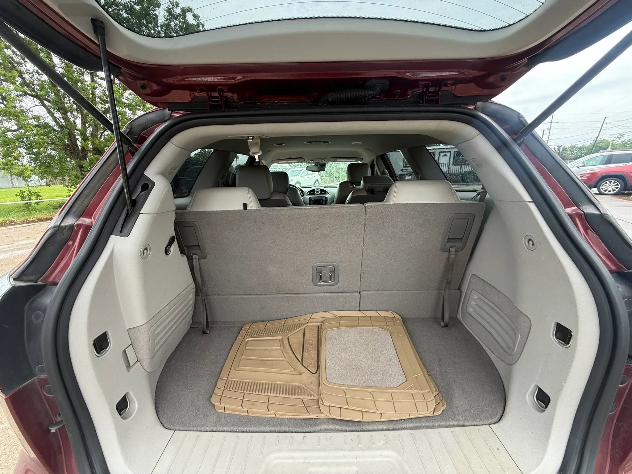 Used 2017 Buick Enclave Leather FWD image 14