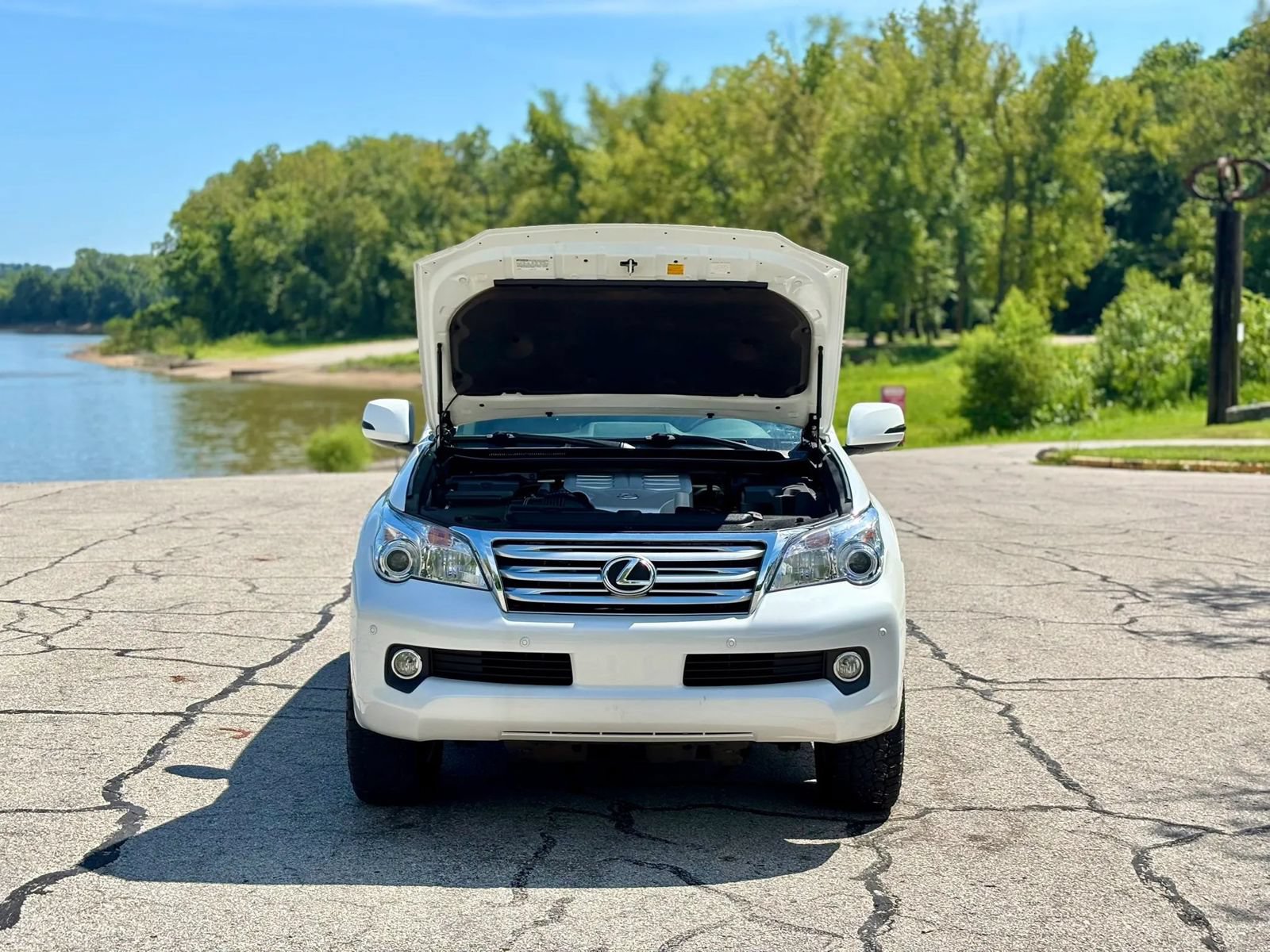 Used 2013 Lexus GX 460 w/ Comfort Plus Pkg AWD/4WD image 13