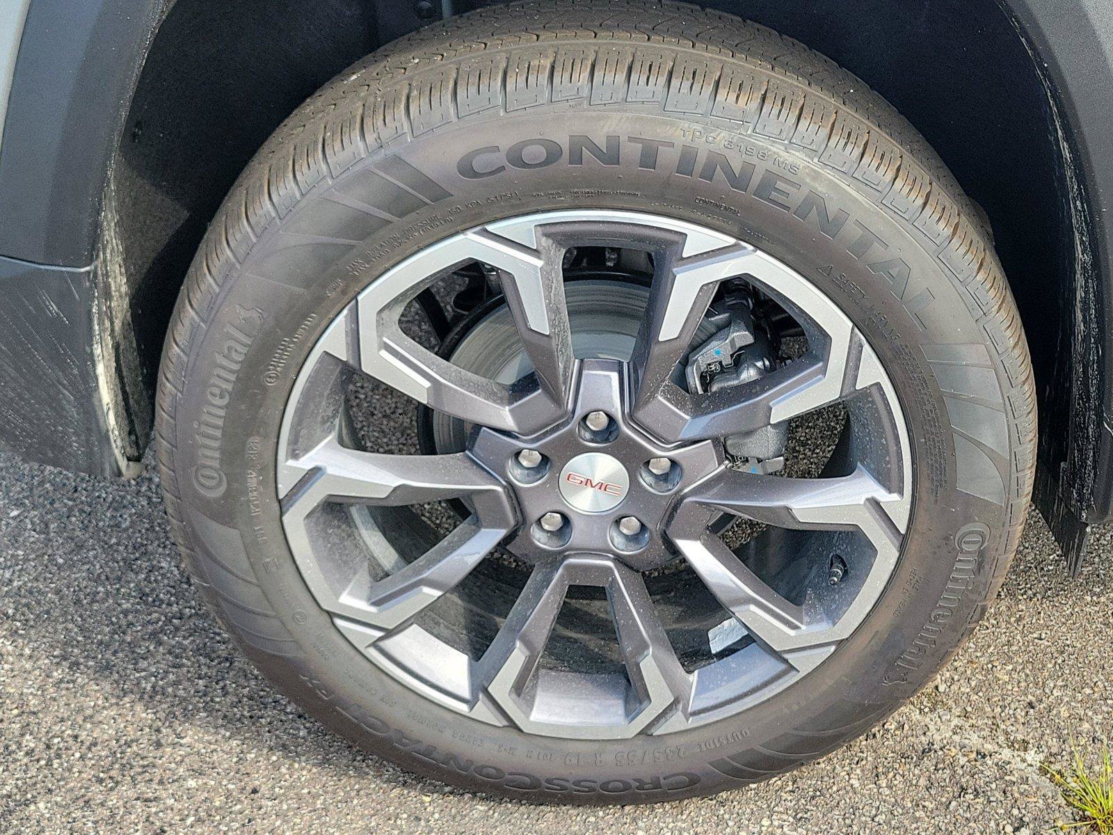New 2027 GMC Terrain Elevation w/ Elevation Premium Package AWD/4WD image 5