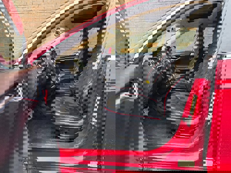 Used 2014 Tesla Model S P85 image 25