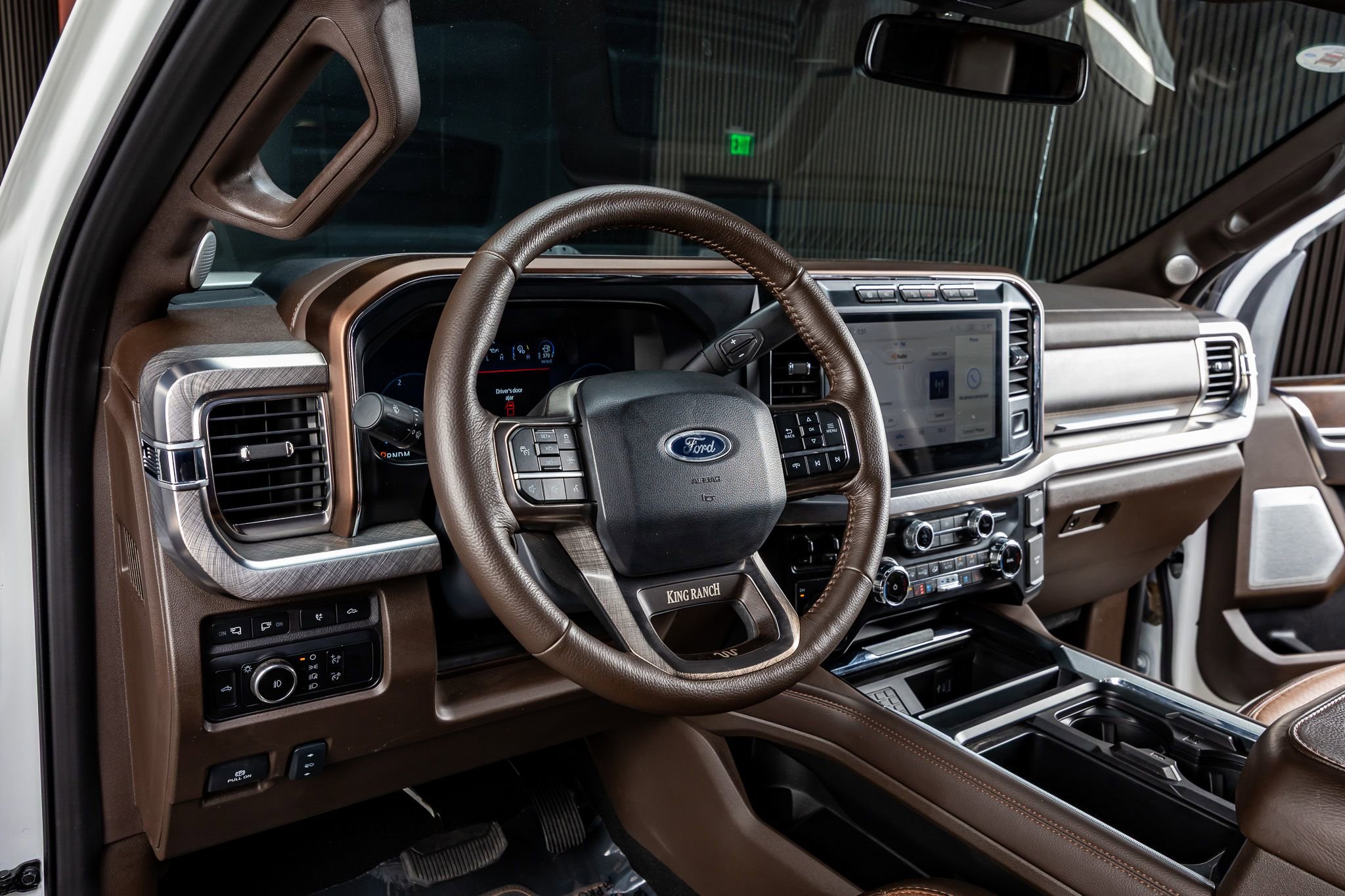 Used 2024 Ford F250 King Ranch w/ FX4 Off-Road Package image 17