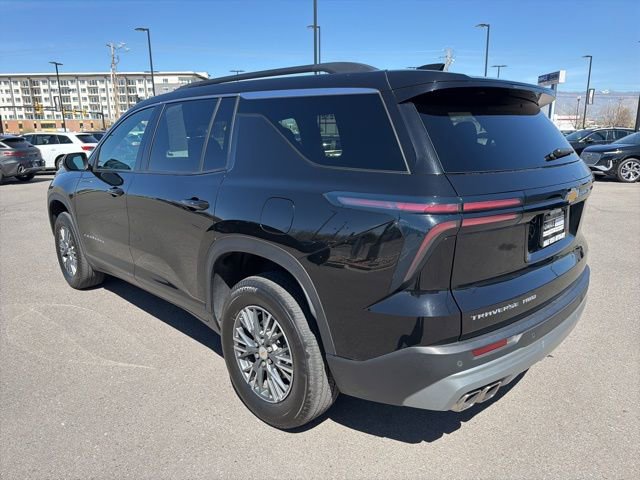 Used 2024 Chevrolet Traverse LT image 5