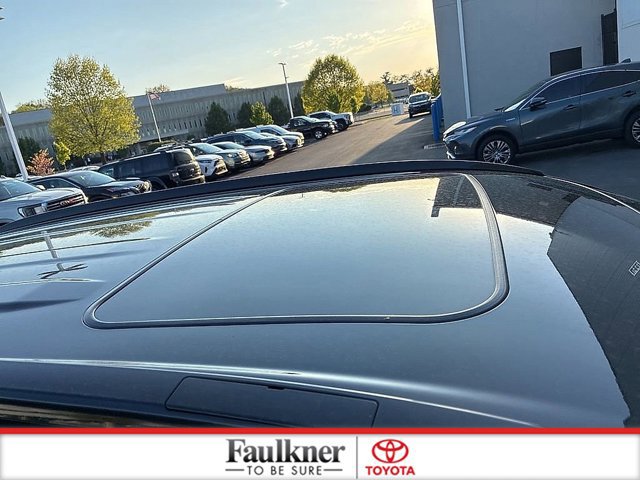 Certified 2022 Toyota RAV4 XLE Premium AWD/4WD image 13