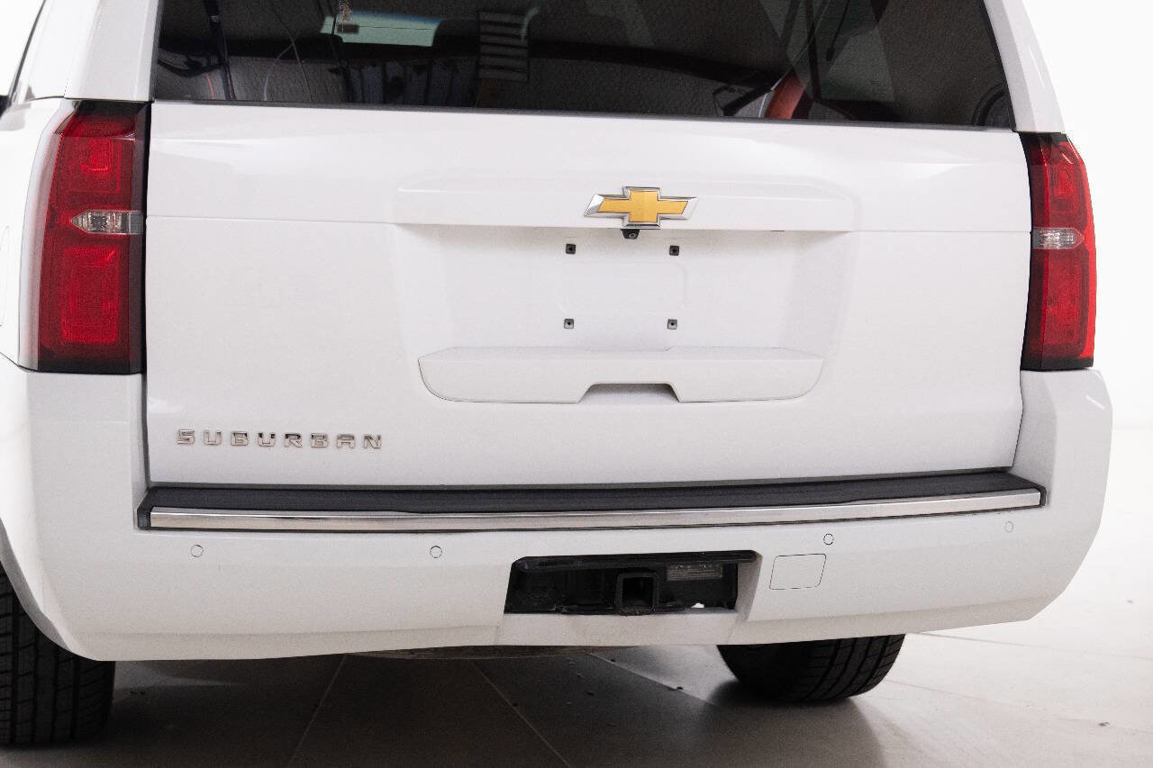 Used 2015 Chevrolet Suburban LTZ image 15