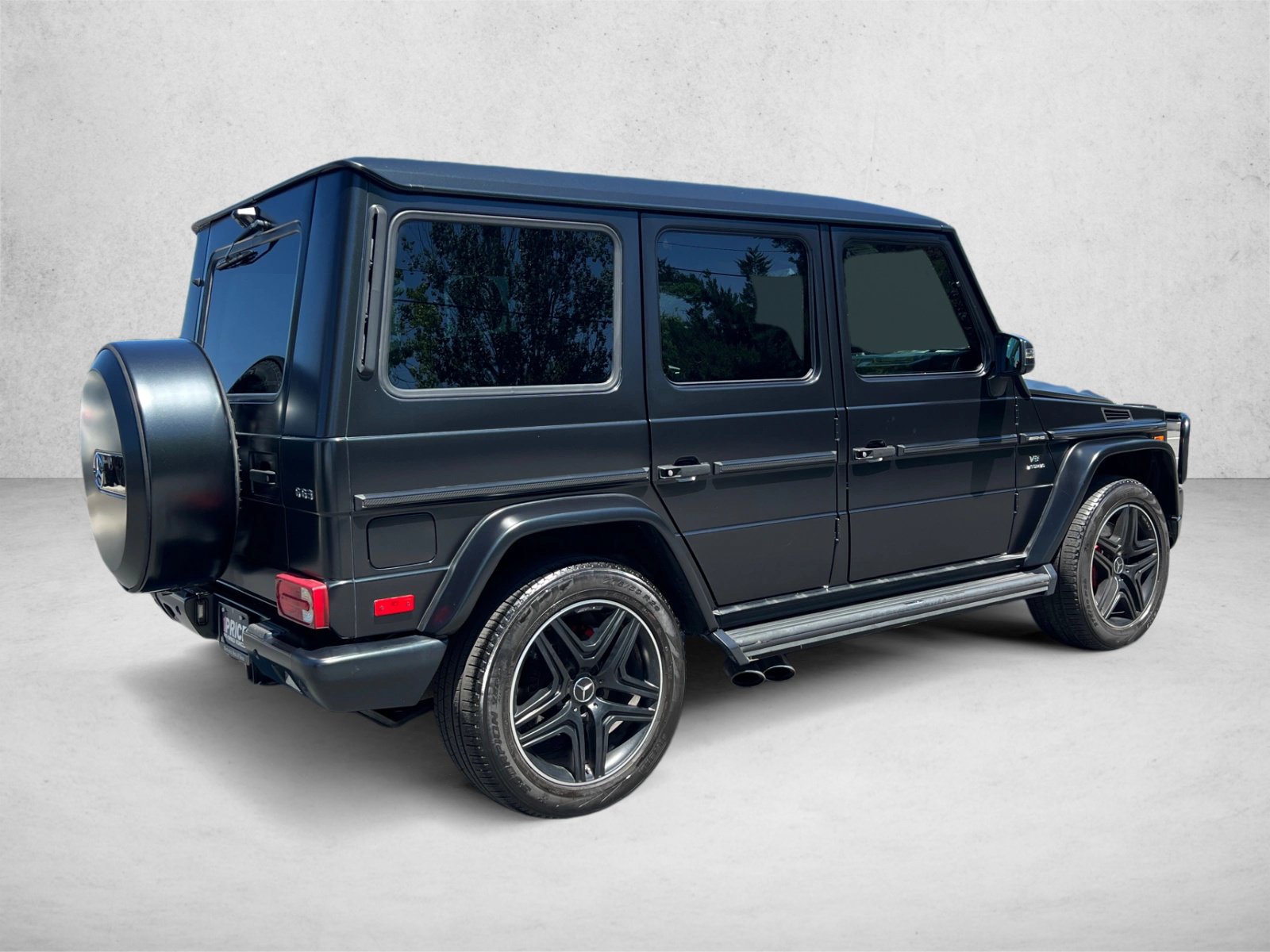 Certified 2017 Mercedes-Benz G 63 AMG 4MATIC image 5