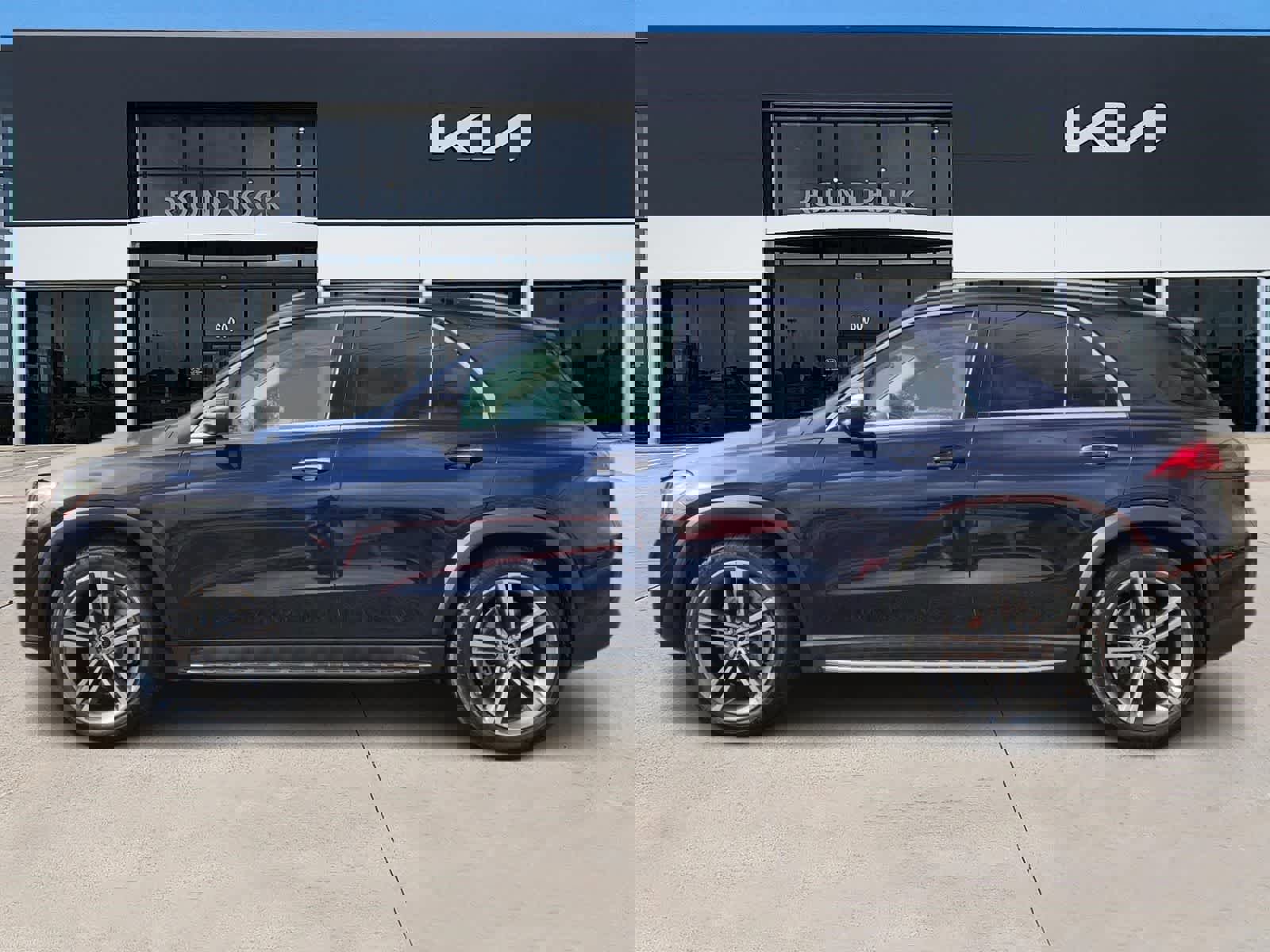 Used 2021 Mercedes-Benz GLE 350 image 4