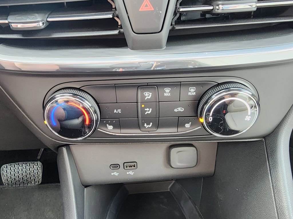 New 2026 Buick Encore GX Preferred w/ Comfort Package FWD image 26