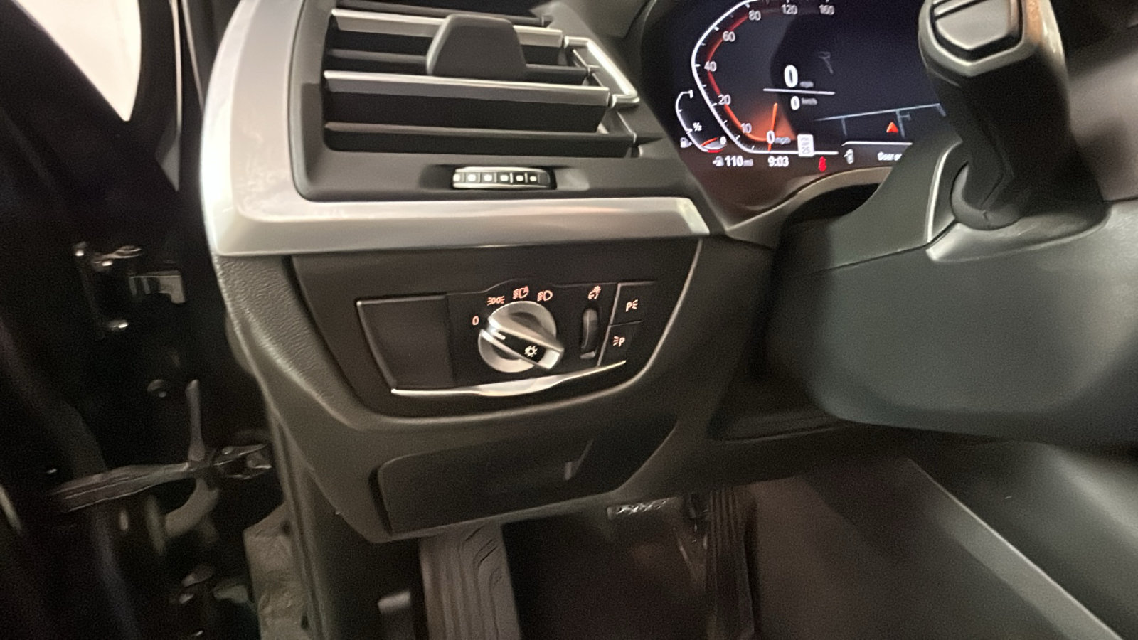Used 2023 BMW X3 xDrive30i AWD/4WD image 22