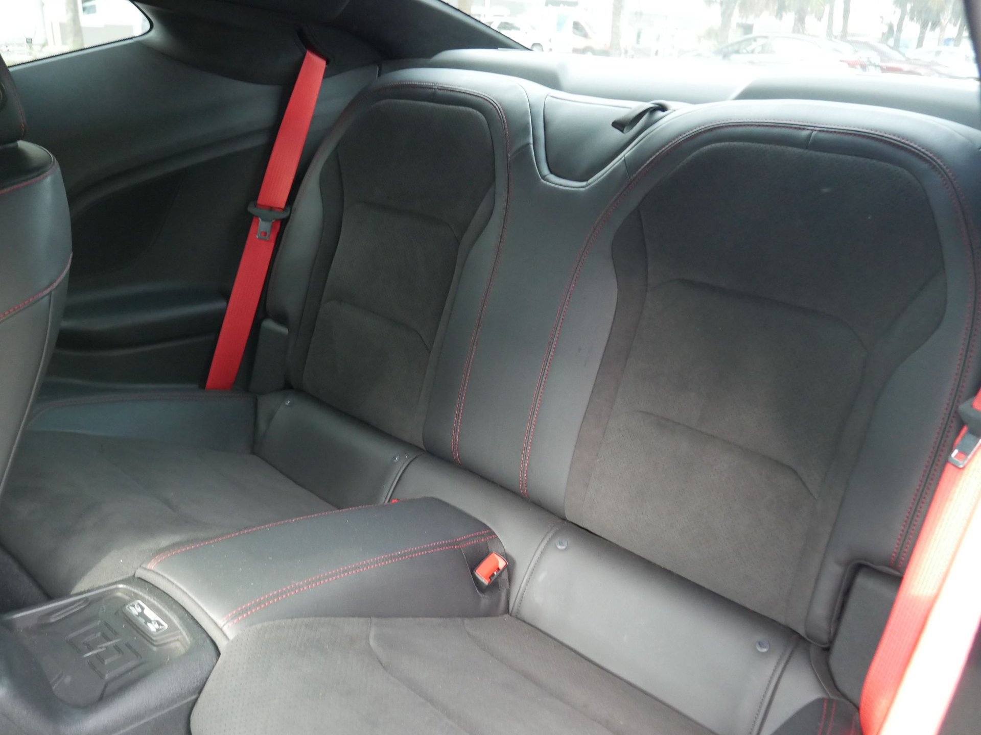 Used 2020 Chevrolet Camaro ZL1 RWD image 59