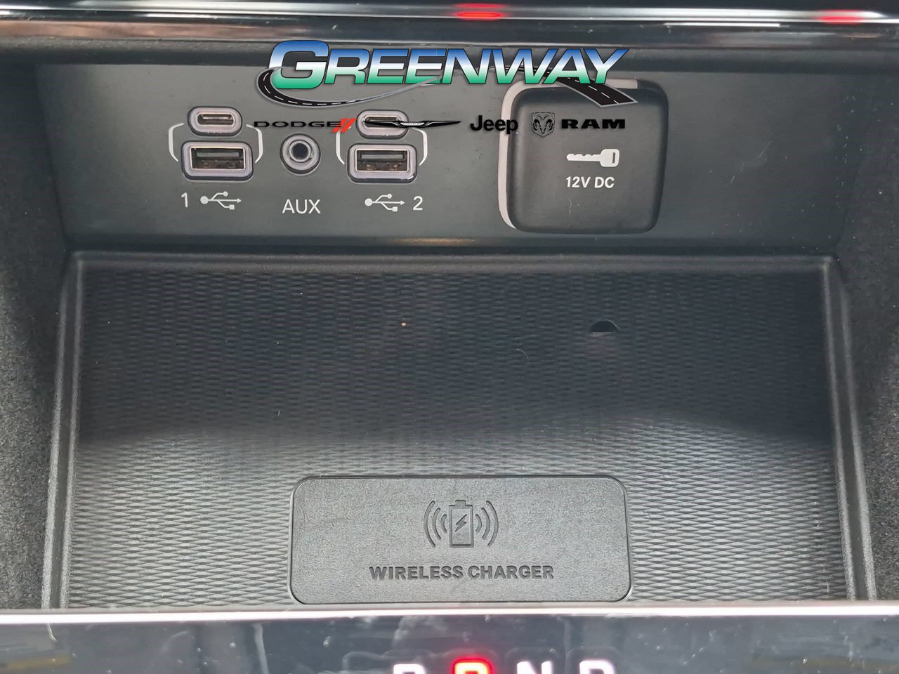 Used 2022 Jeep Grand Cherokee Laredo w/ Luxury Tech Group I AWD/4WD image 20
