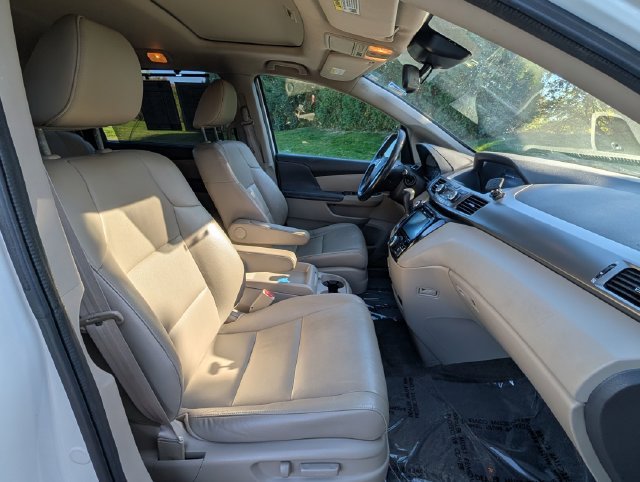 Used 2016 Honda Odyssey EX-L image 12